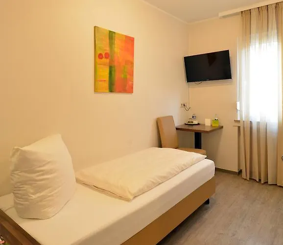 L' Angolo Ristorante & Gmbh Penzion 3*